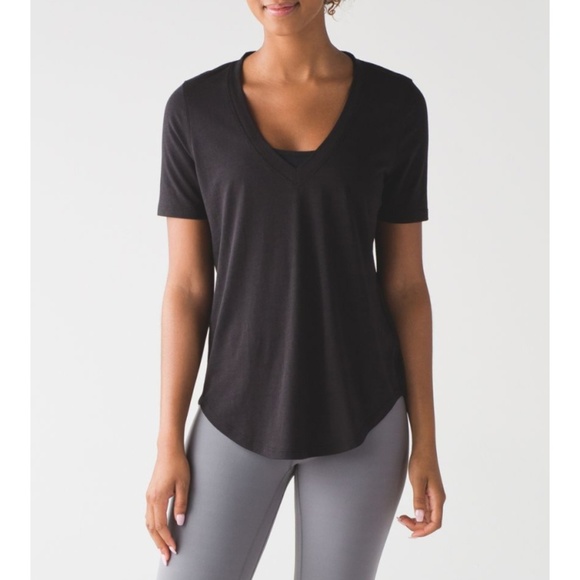 lululemon athletica Tops - ♻️SOLD♻️Lululemon Love Tee III V-Neck Black SS